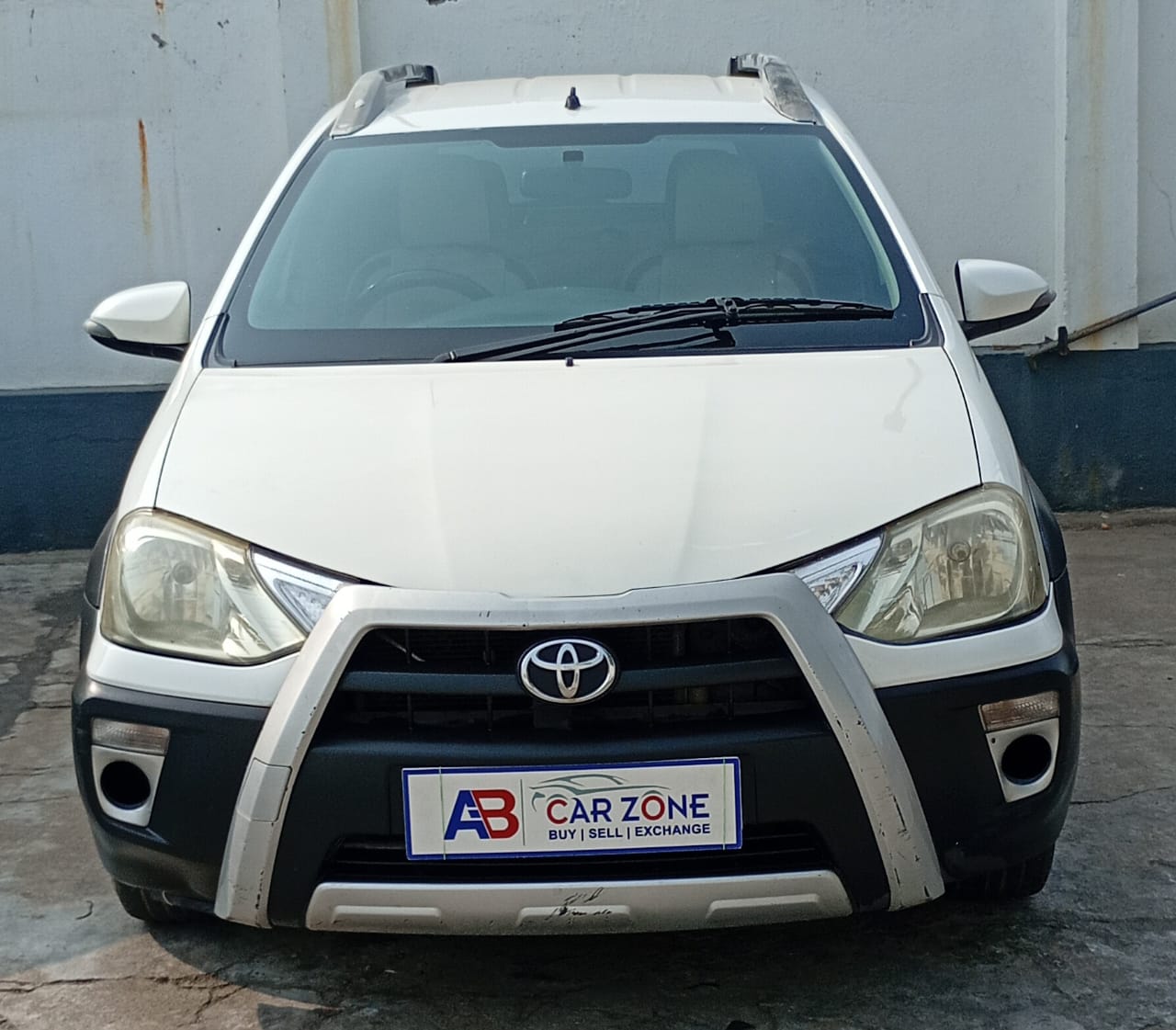 Toyota Etios Cross