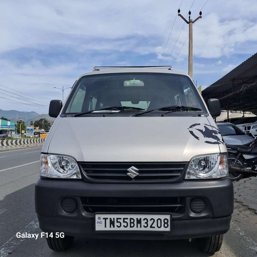 Maruti Suzuki Eeco 5 STR Ac
