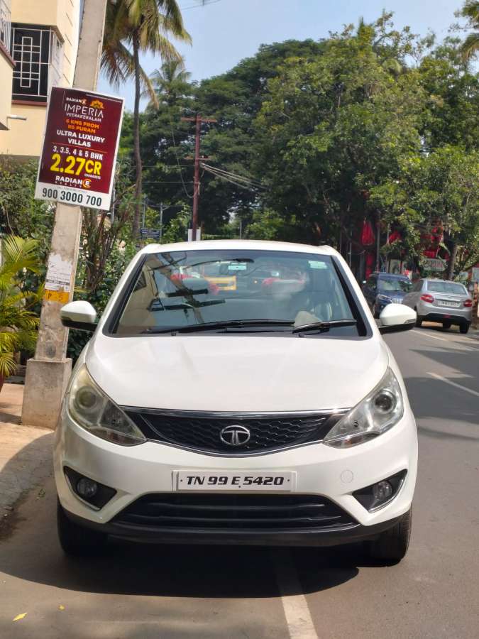 Tata Zest 1.3 XMS Qudrajet 75 Ps