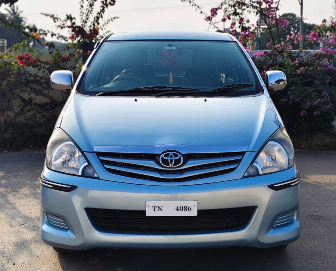 Toyota Innova 2.0 G4 8 STR