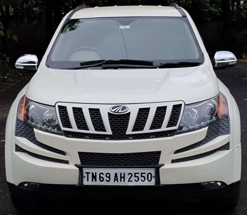 Mahindra XUV500 others