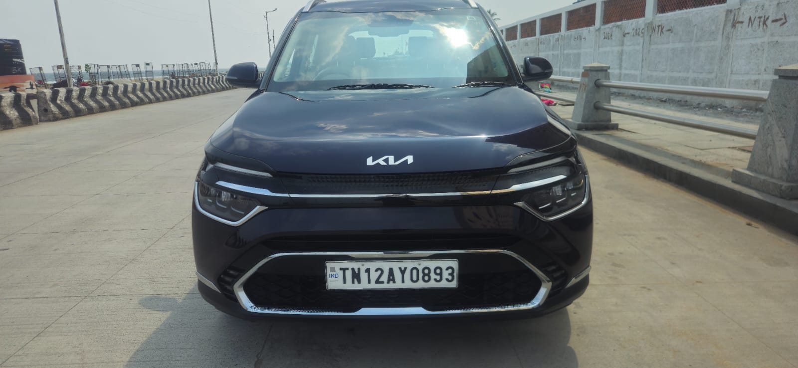 Kia carens Luxury Plus