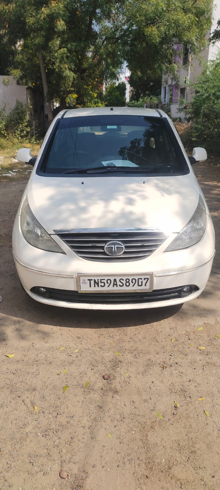 Tata Indica Vista Quadrajet VX Tech