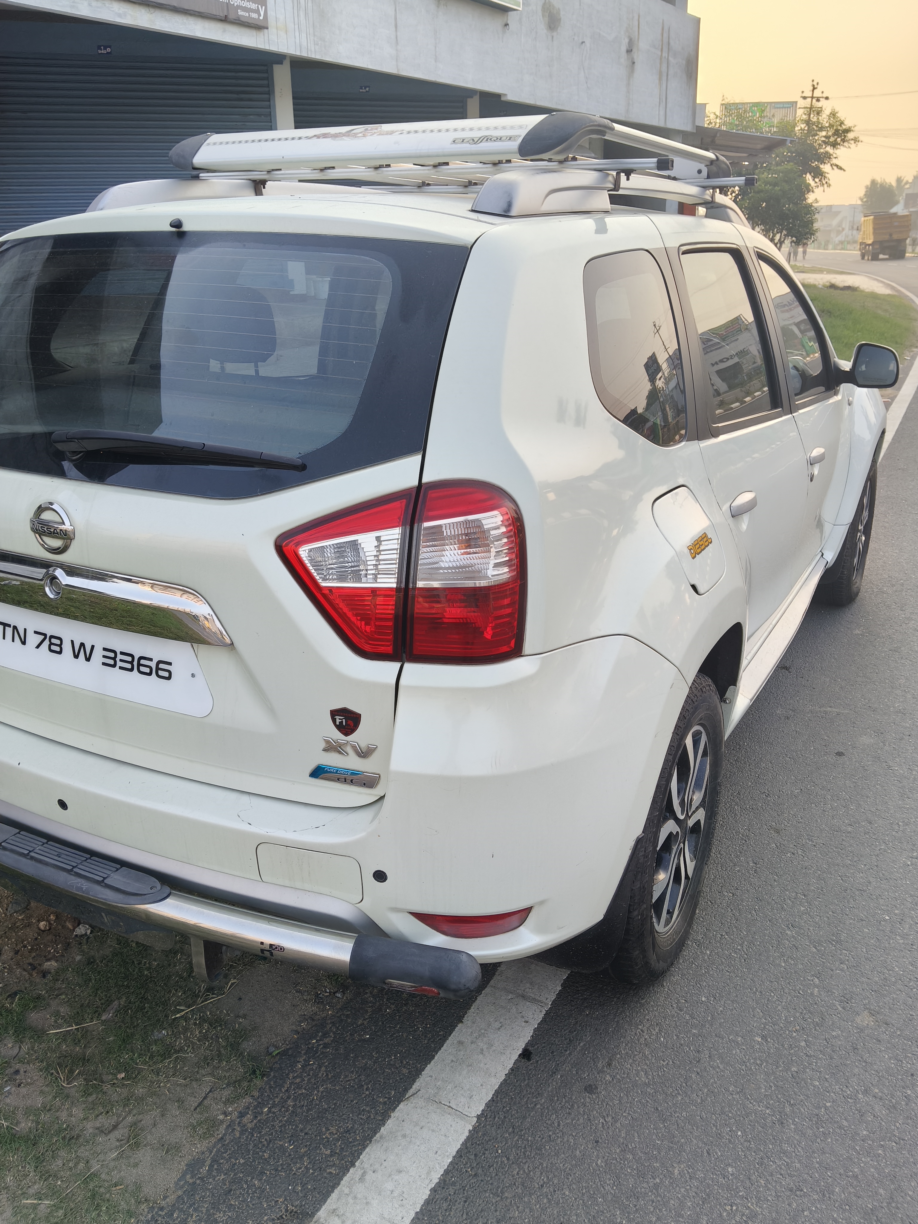 Nissan Terrano XV  THP Premium 110 PS