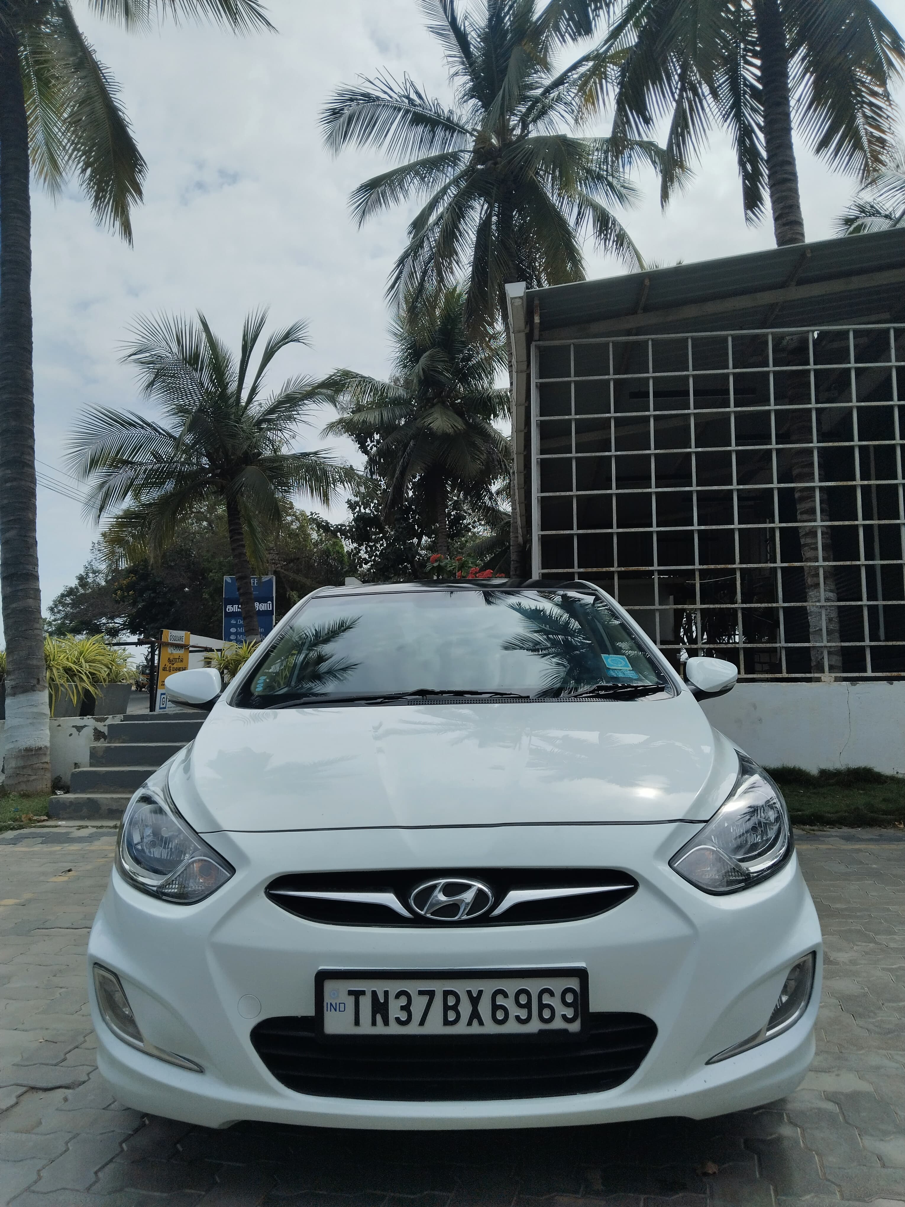 Hyundai Verna SX