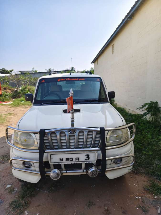 Mahindra Scorpio 2.6 SLX CRDE