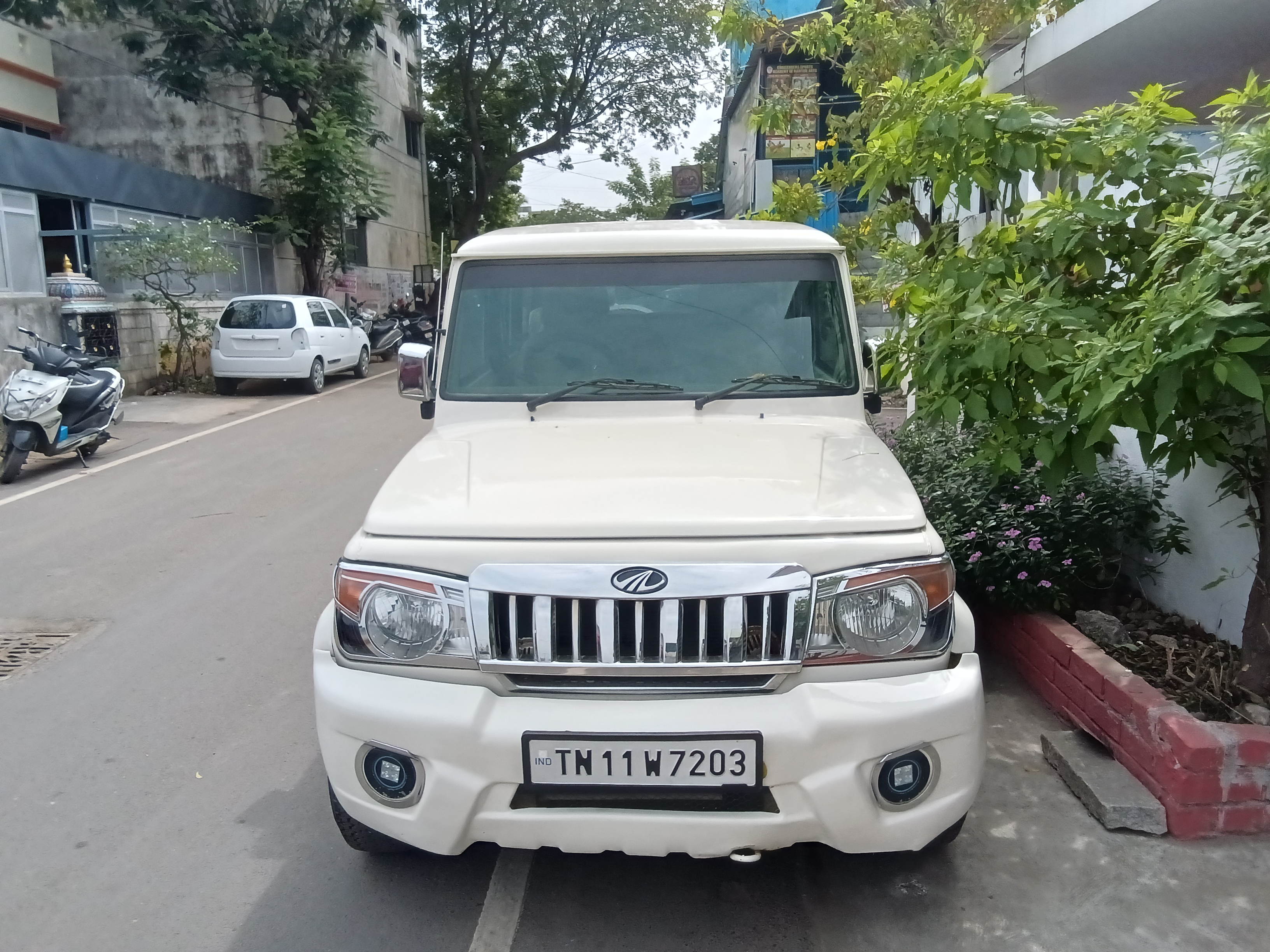 Mahindra Bolero Power Plus ZLX