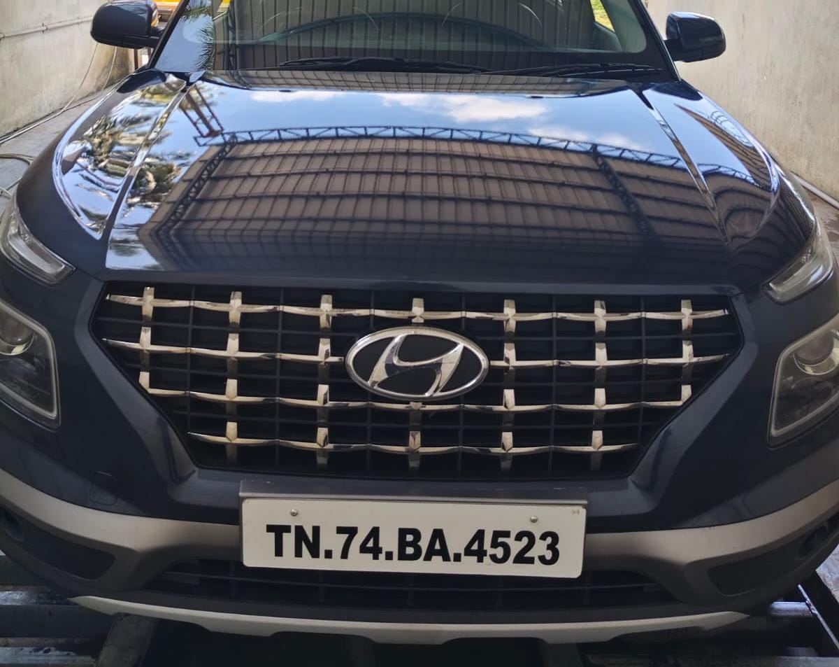 Hyundai Venue S Plus 1.2 MT