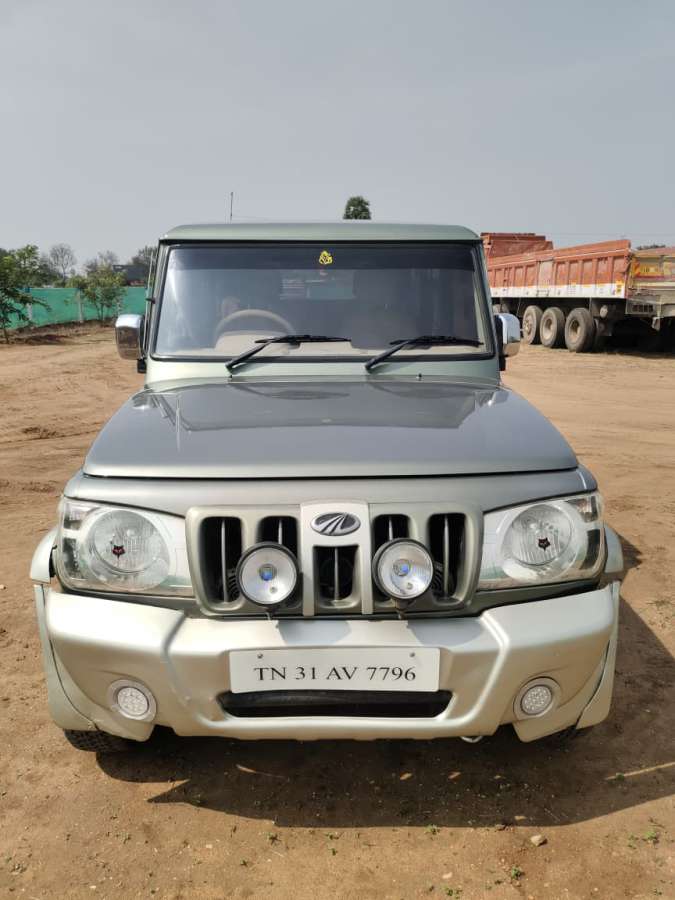 Mahindra Bolero SLX
