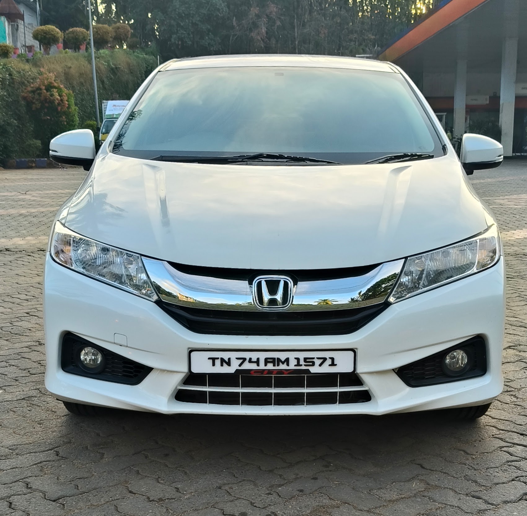 Honda City V