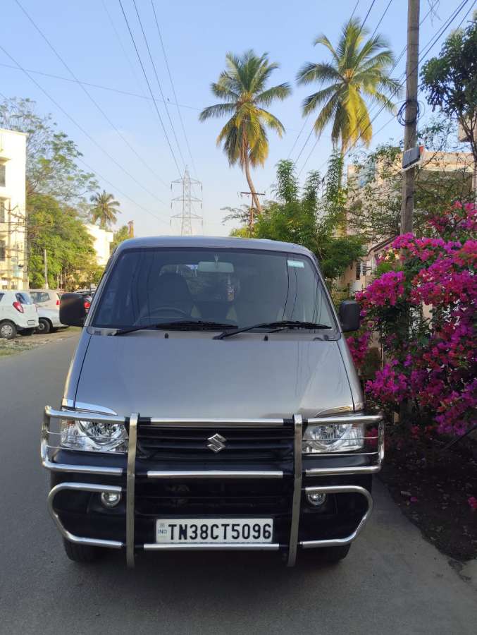 Maruti Suzuki Eeco 5 STR with AC Plus HTR