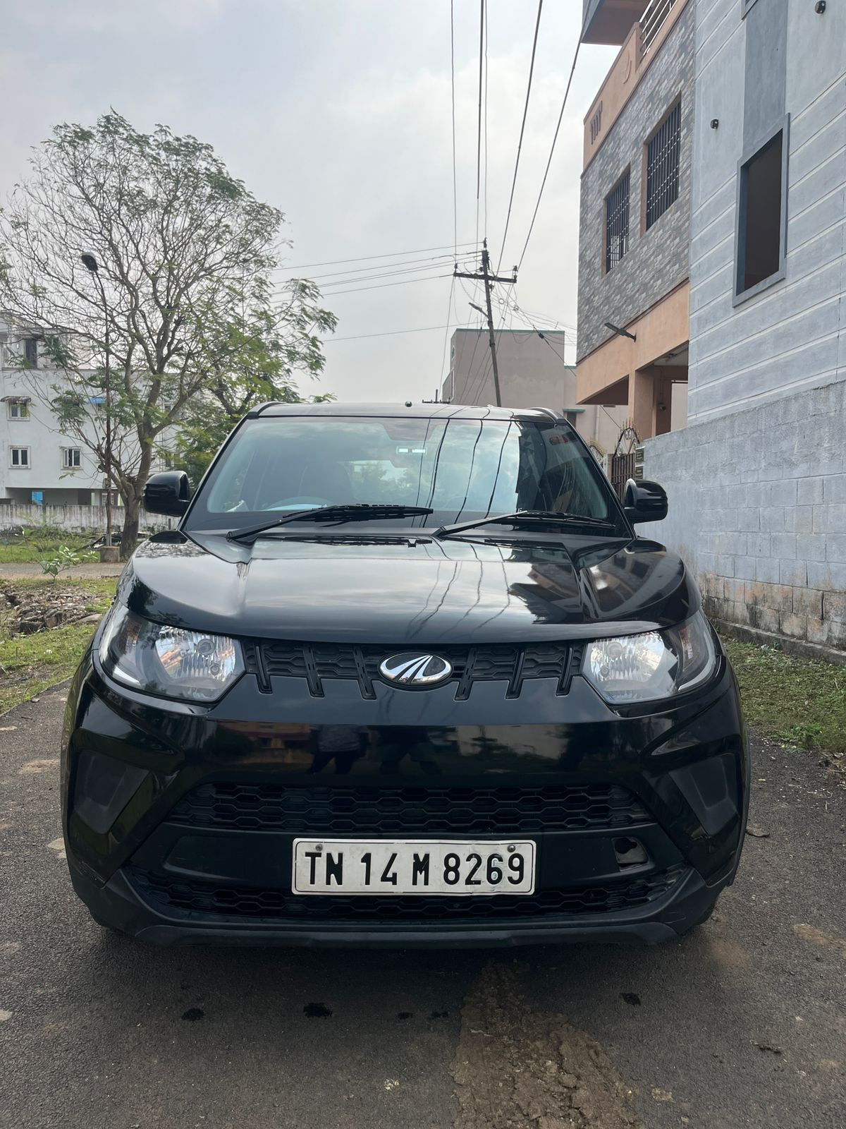 Mahindra KUV 100 G80 K2