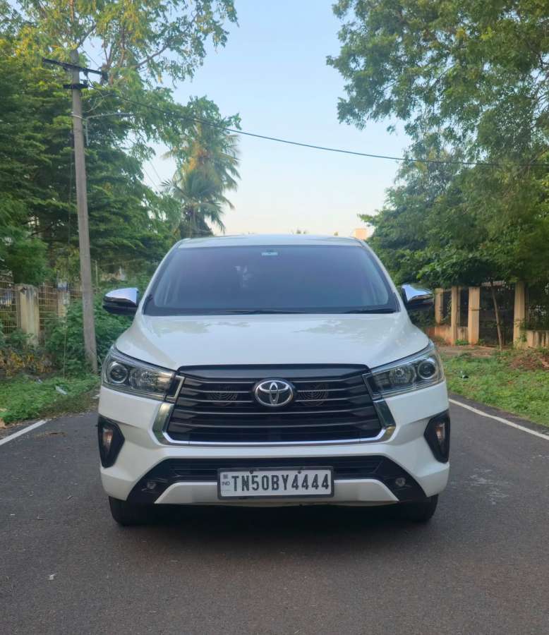 Toyota Innova Crysta 2.7 ZX AT 7 STR