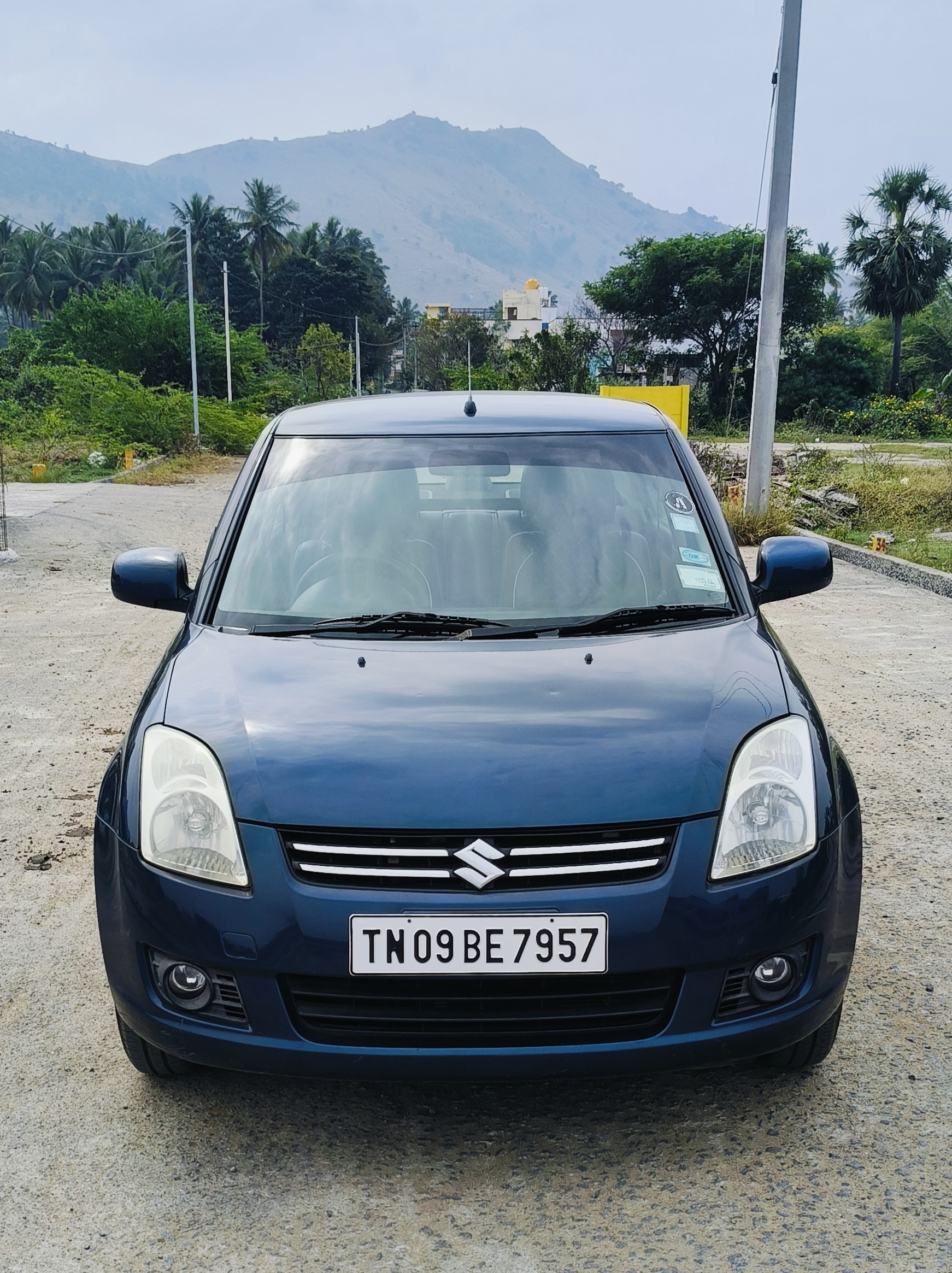 Maruti Suzuki Swift dzire VXI
