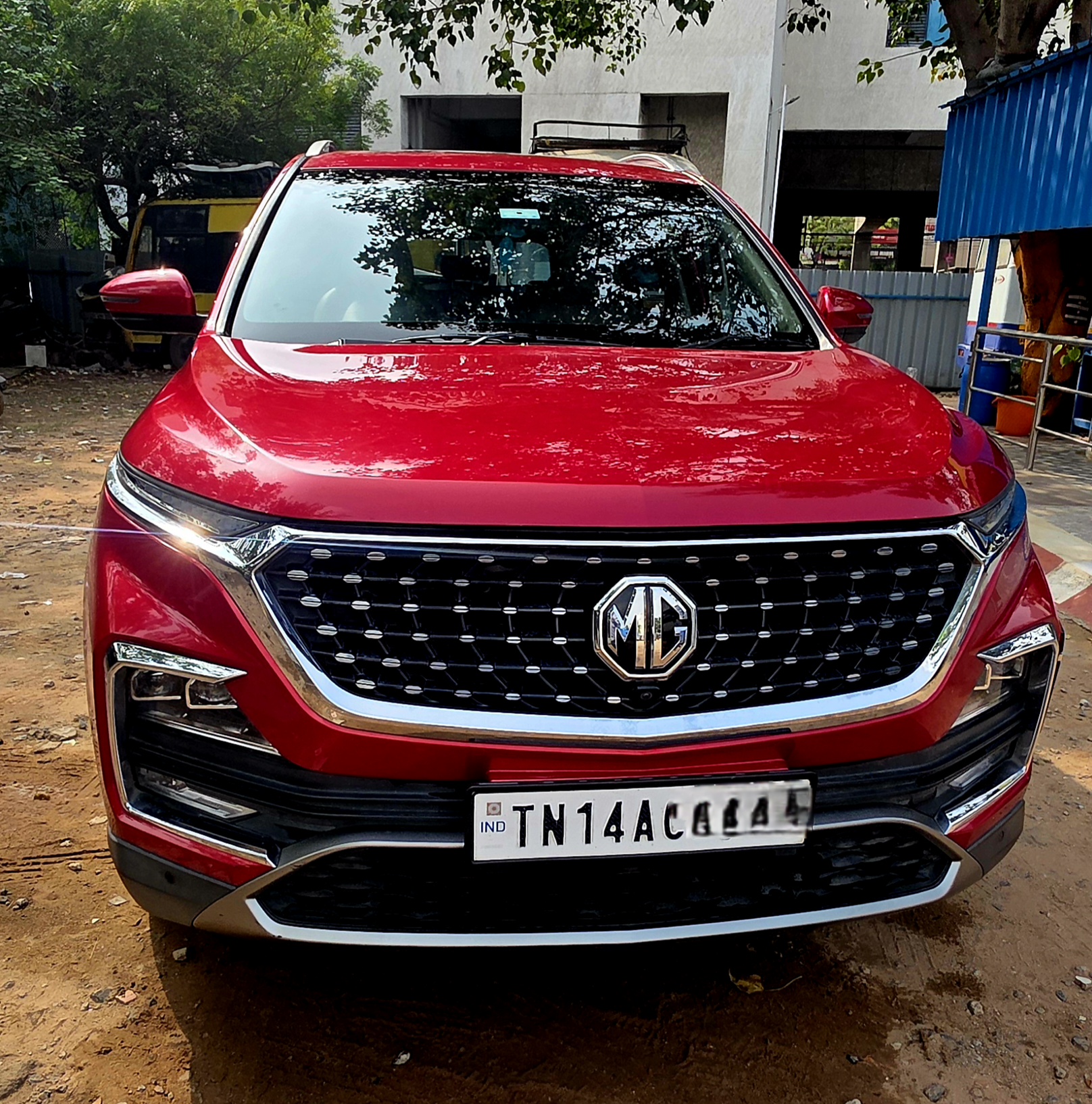 MG Hector DCT Sharp