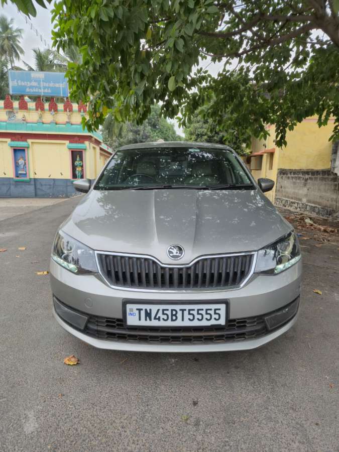 Skoda Rapid 1.0 TSI Style