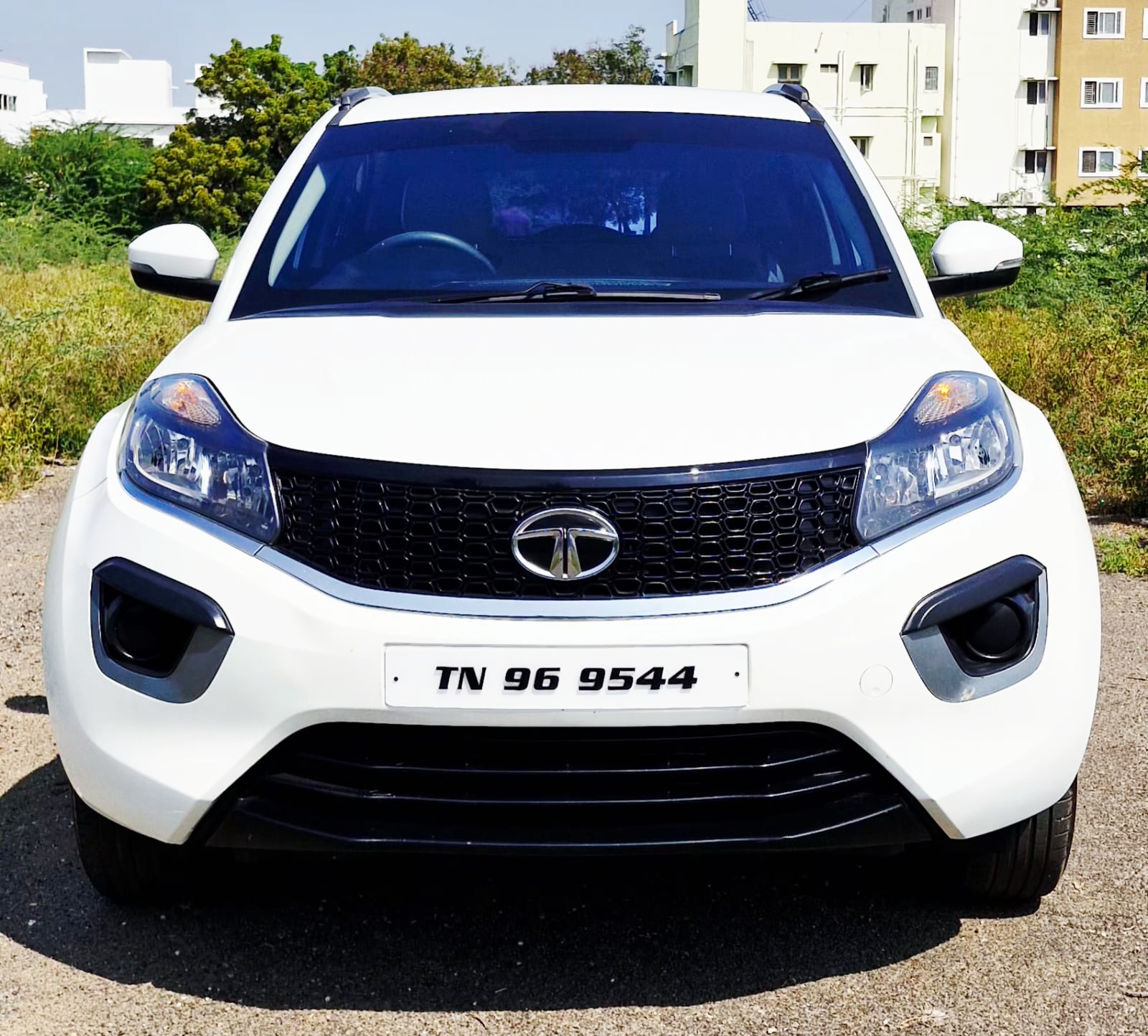 Tata Nexon 1.5 XT Revotorq