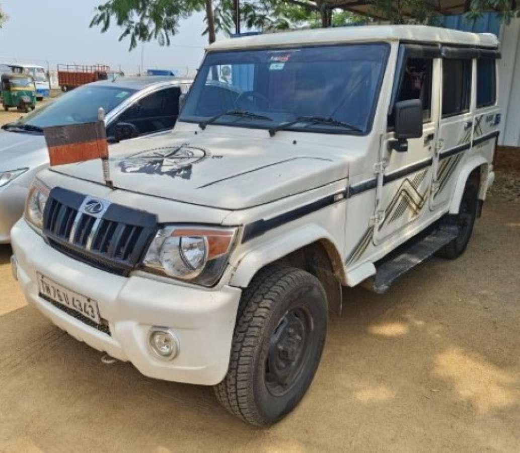 Mahindra Bolero SLX