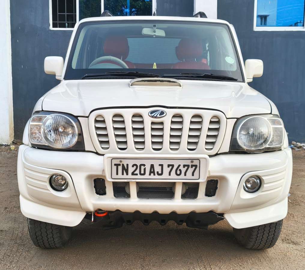 Mahindra Scorpio SLX