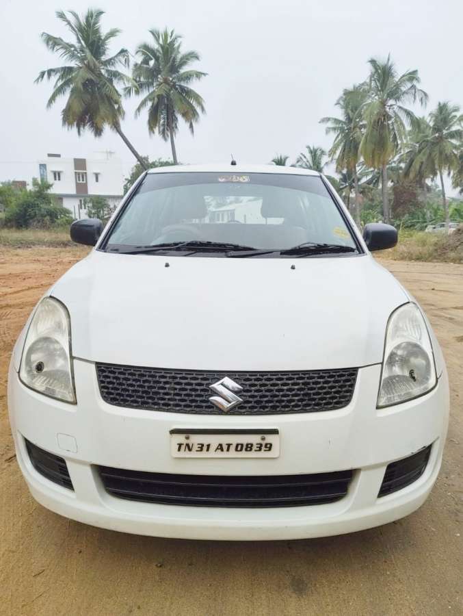 Maruti Suzuki Swift LXI