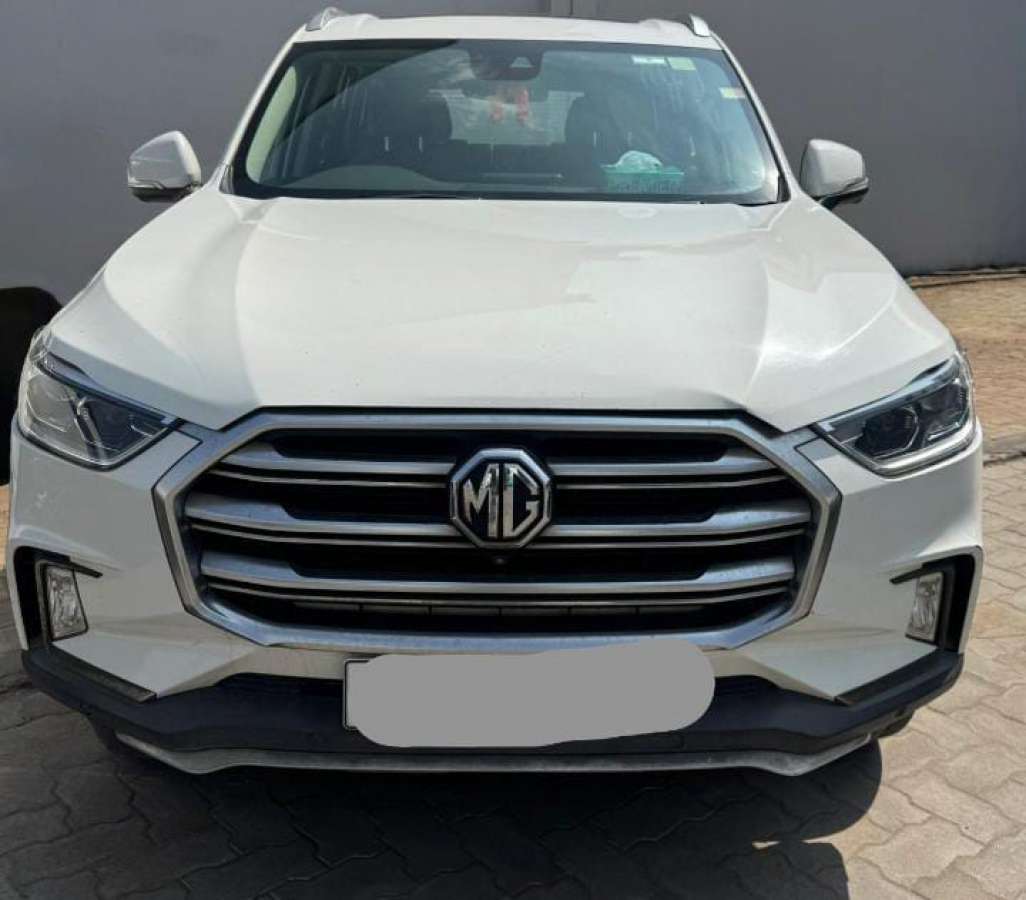 MG Gloster Savvy 4x4 6Str