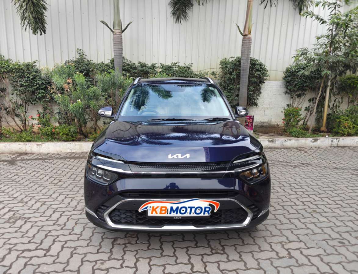 Kia carens Luxury Plus