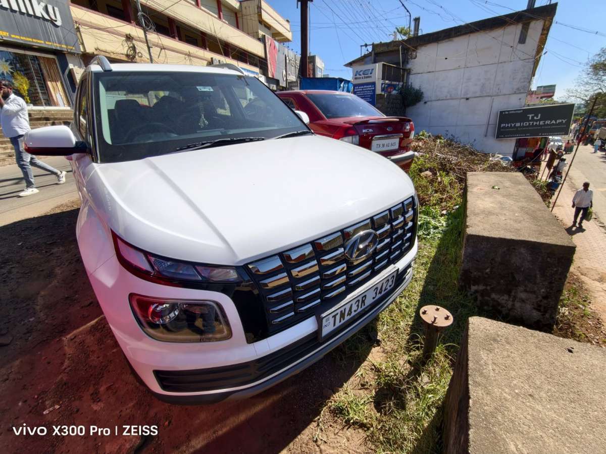 Hyundai Venue others