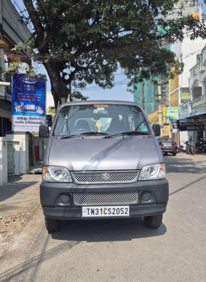 Maruti Suzuki Eeco 5 STR Ac