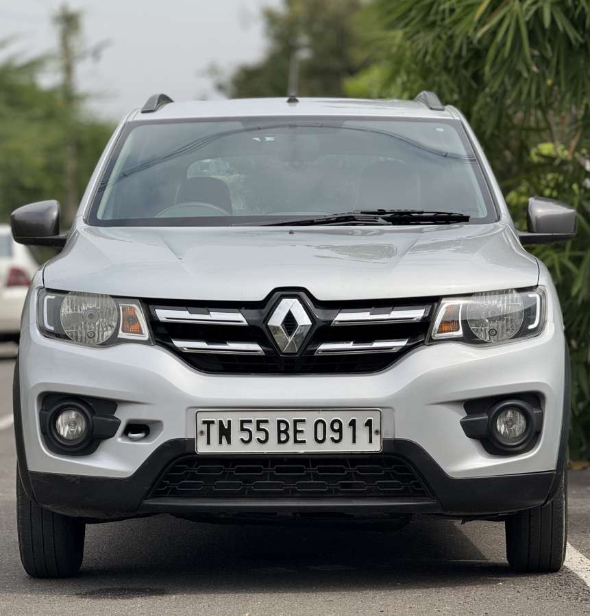Renault Kwid RXT AMT
