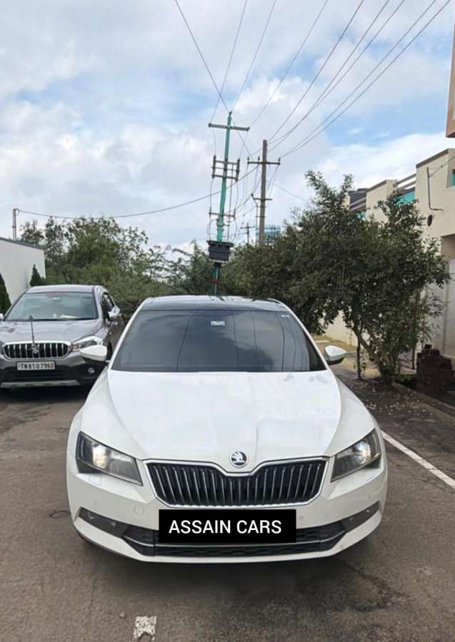 Skoda Superb 1.8 L&K TSI AT