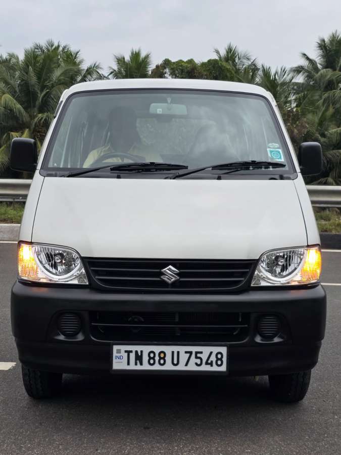Maruti Suzuki Eeco 5 STR Ac