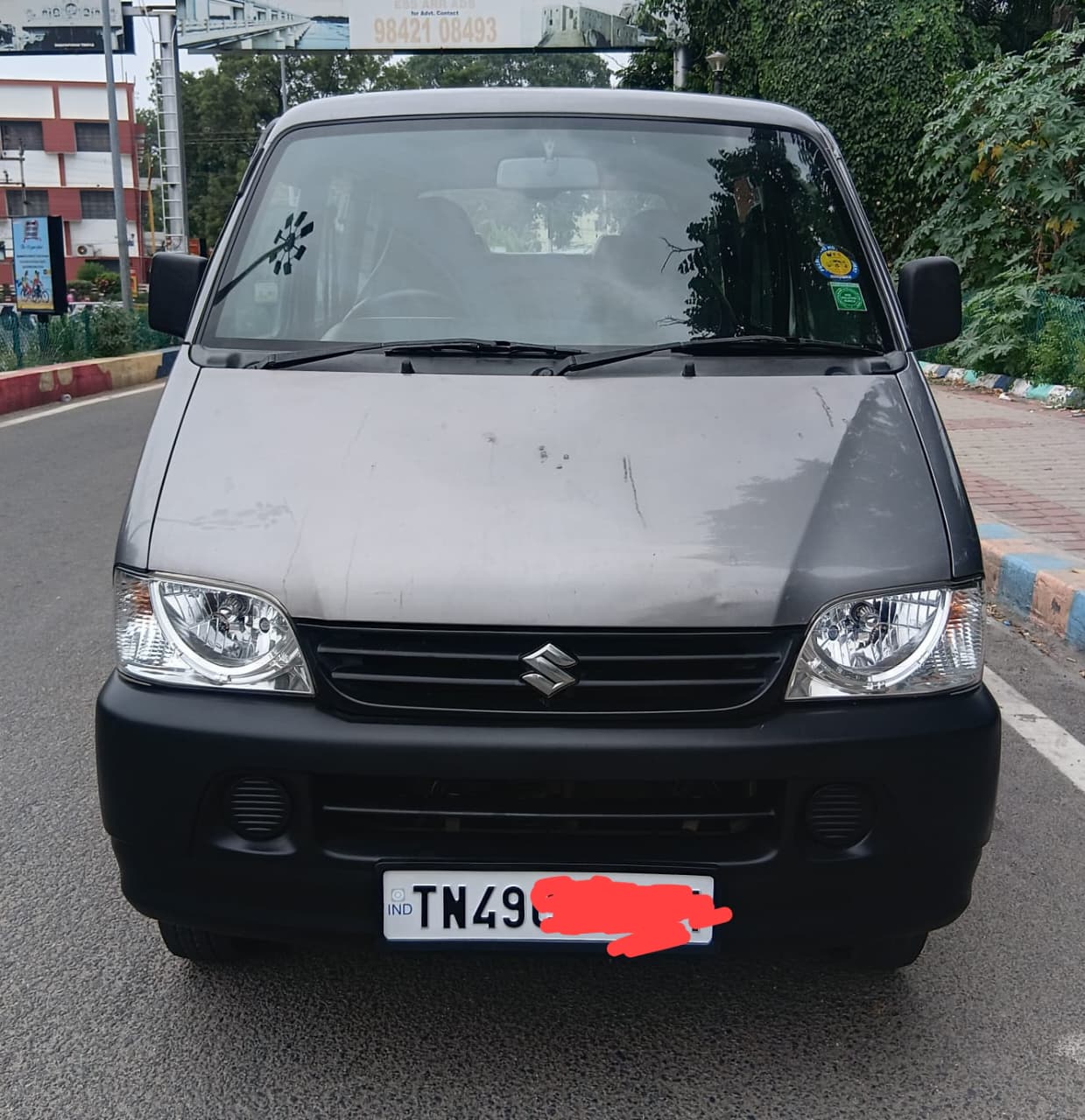 Maruti Suzuki Eeco 5 STR Ac