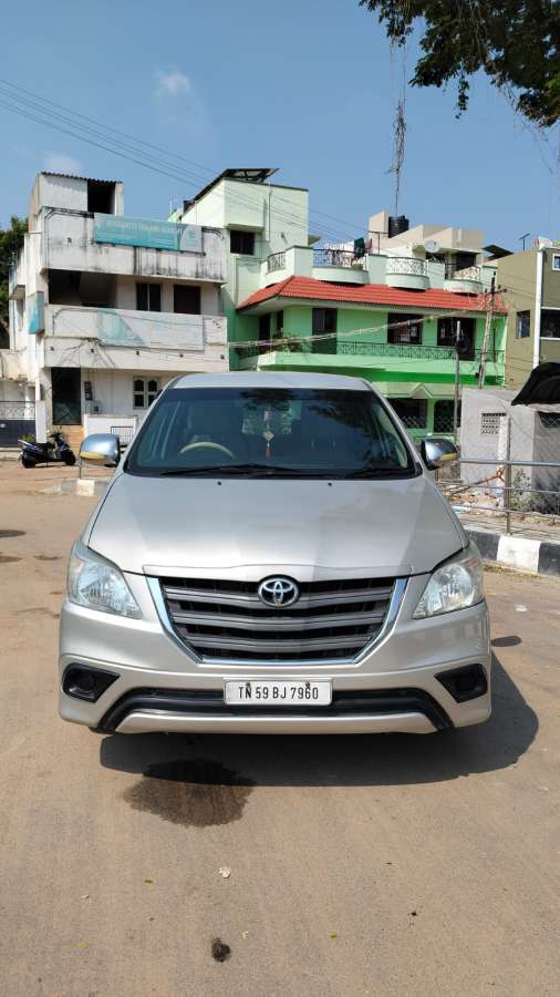Toyota Innova 2.5 G