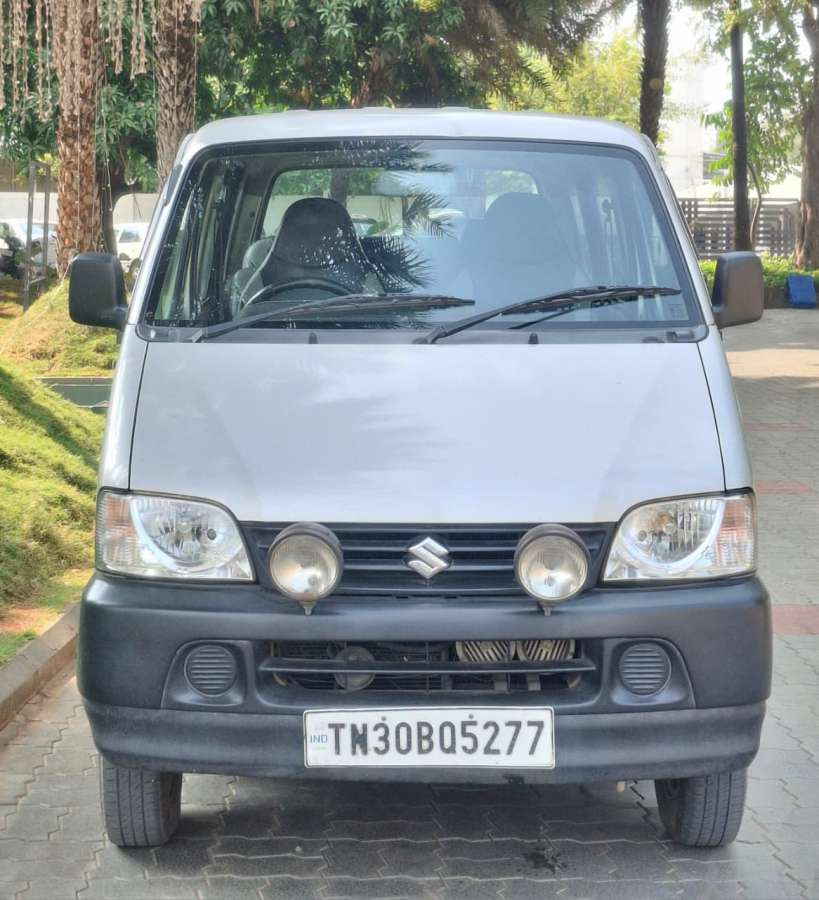 Maruti Suzuki Eeco 5 STR Ac