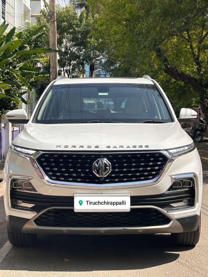 MG Hector Sharp Pro