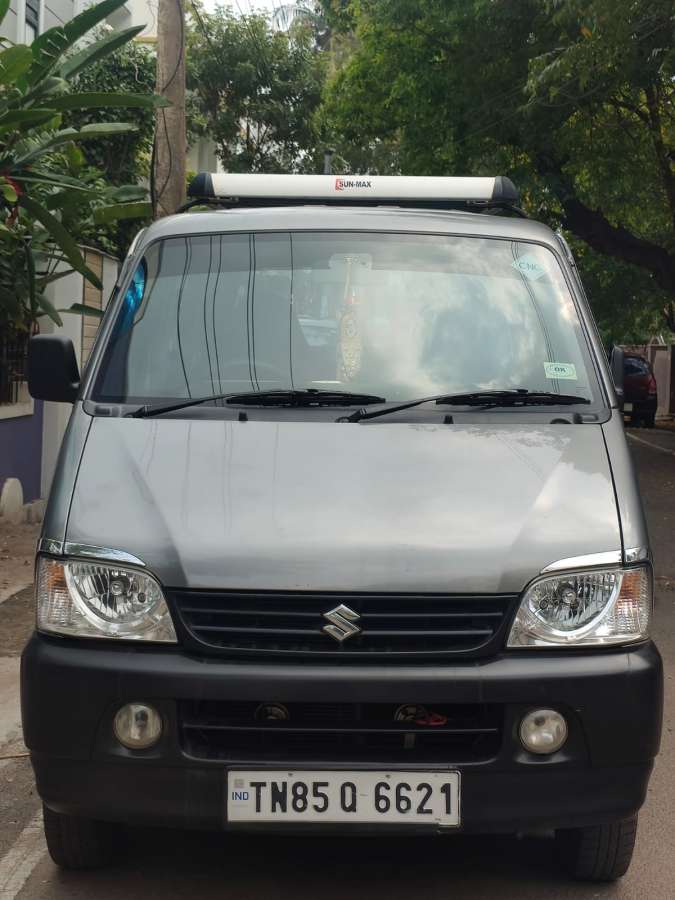 Maruti Suzuki Eeco 5 STR Ac