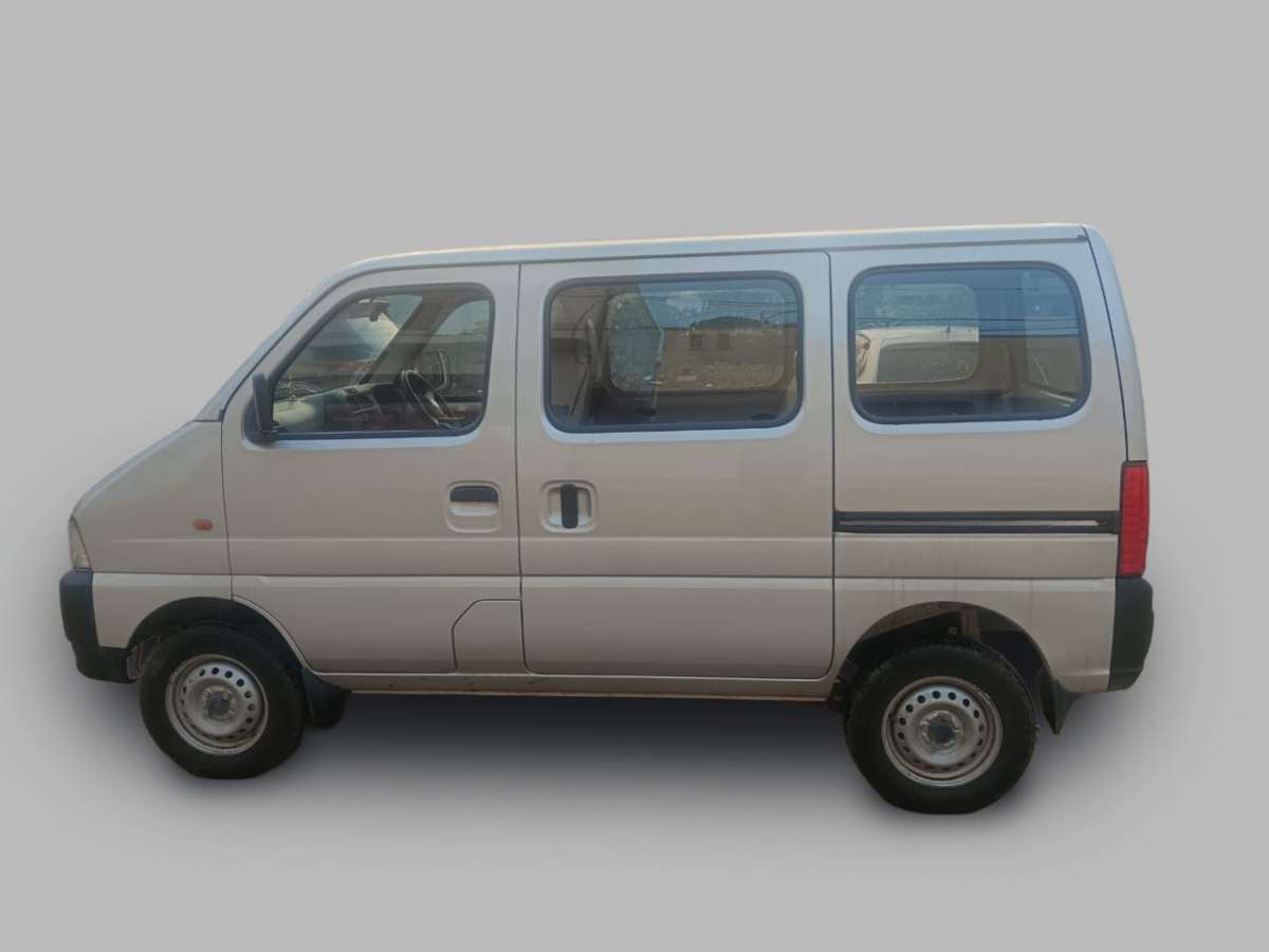 Maruti Suzuki Eeco - Image 2