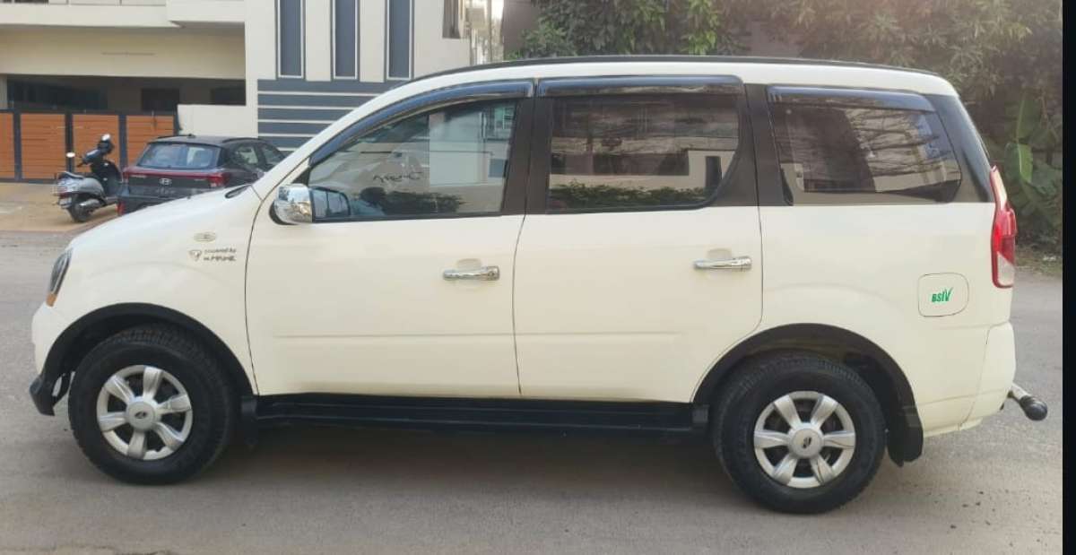 Mahindra Xylo - Image 3