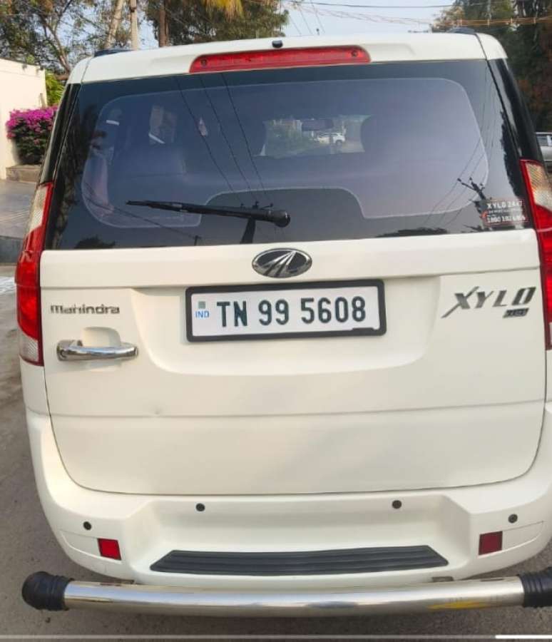 Mahindra Xylo - Image 6