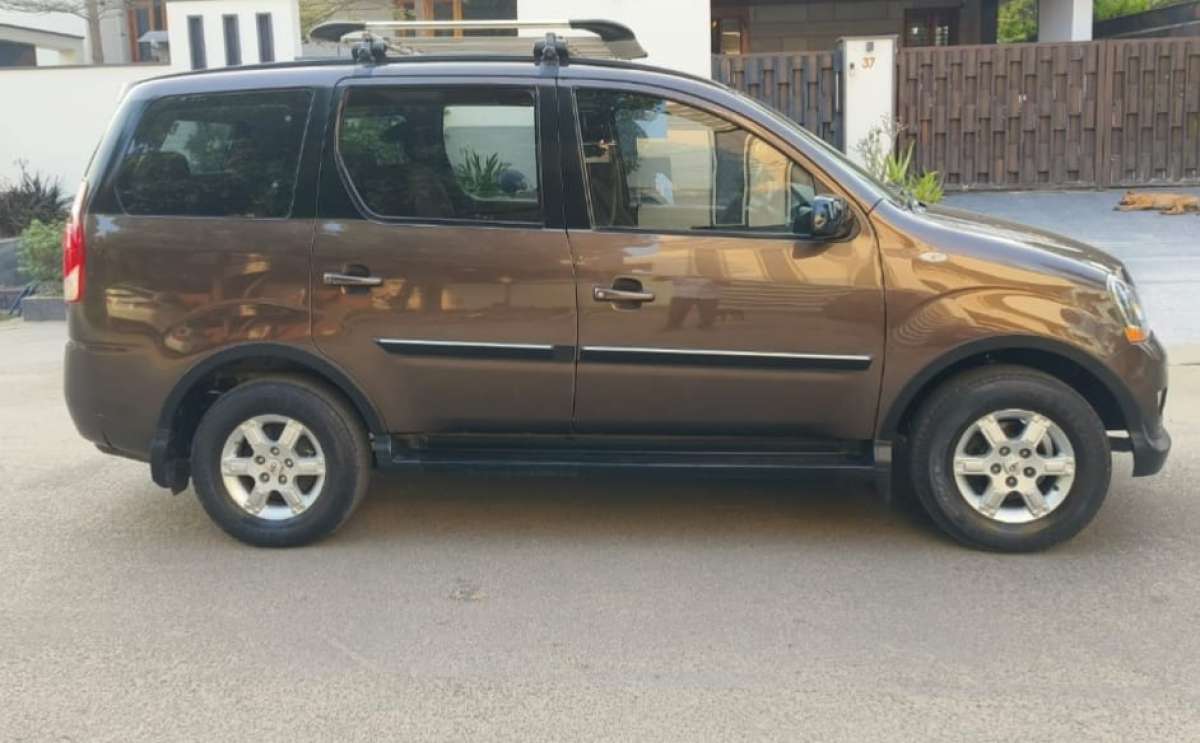 Mahindra Xylo - Image 2