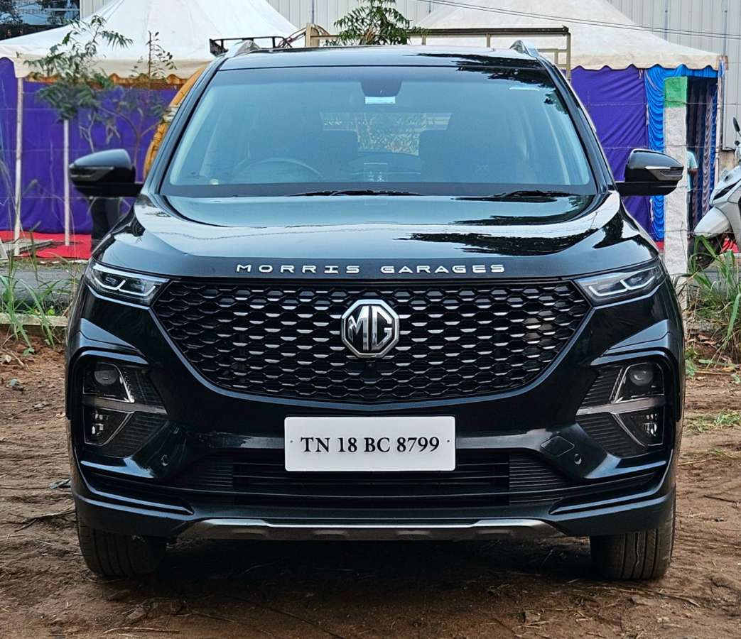 MG Hector Plus Super Diesel MT