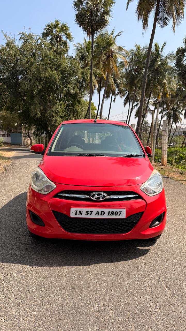 Hyundai i10 1.2 Sportz AT