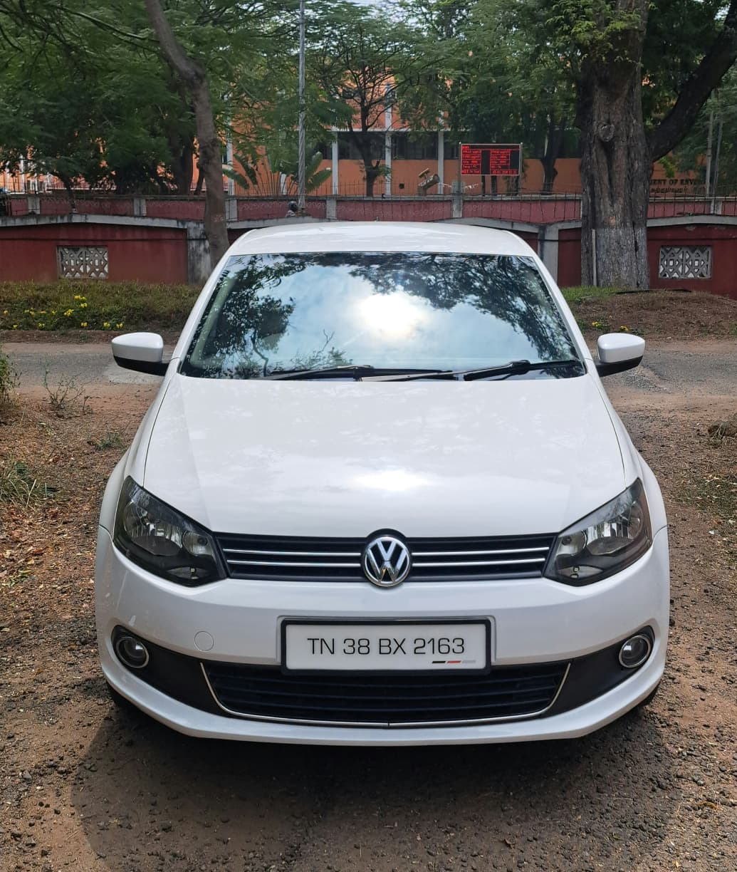 Volkswagen Vento 1.6 Highline Plus