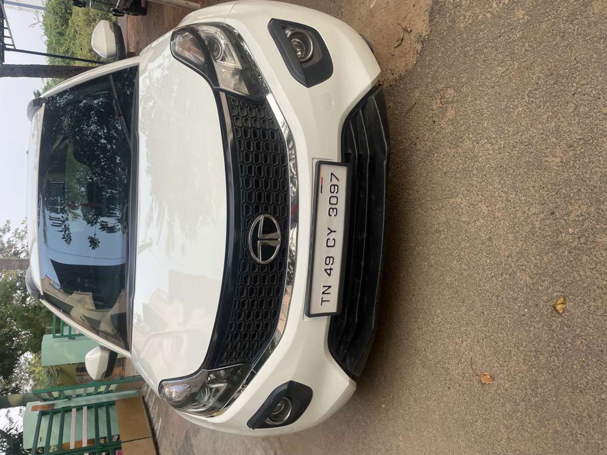 Tata Nexon 1.2 XZ Revotron