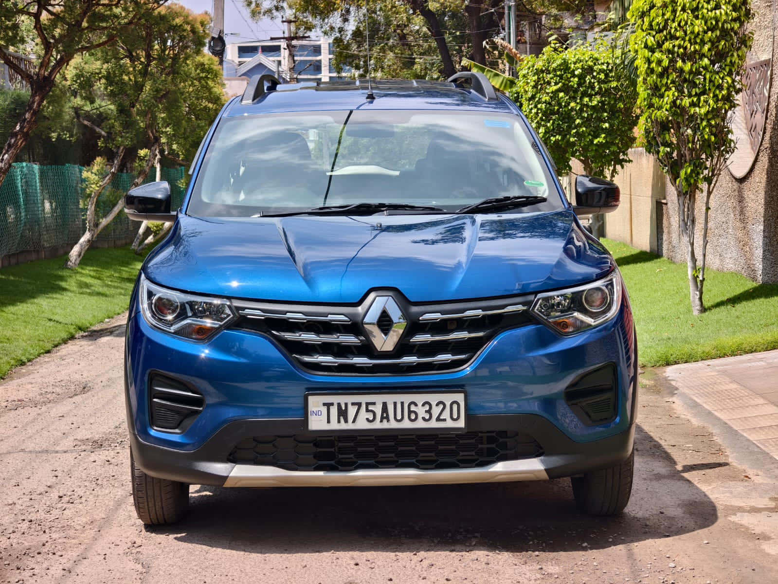 Renault Triber RXT