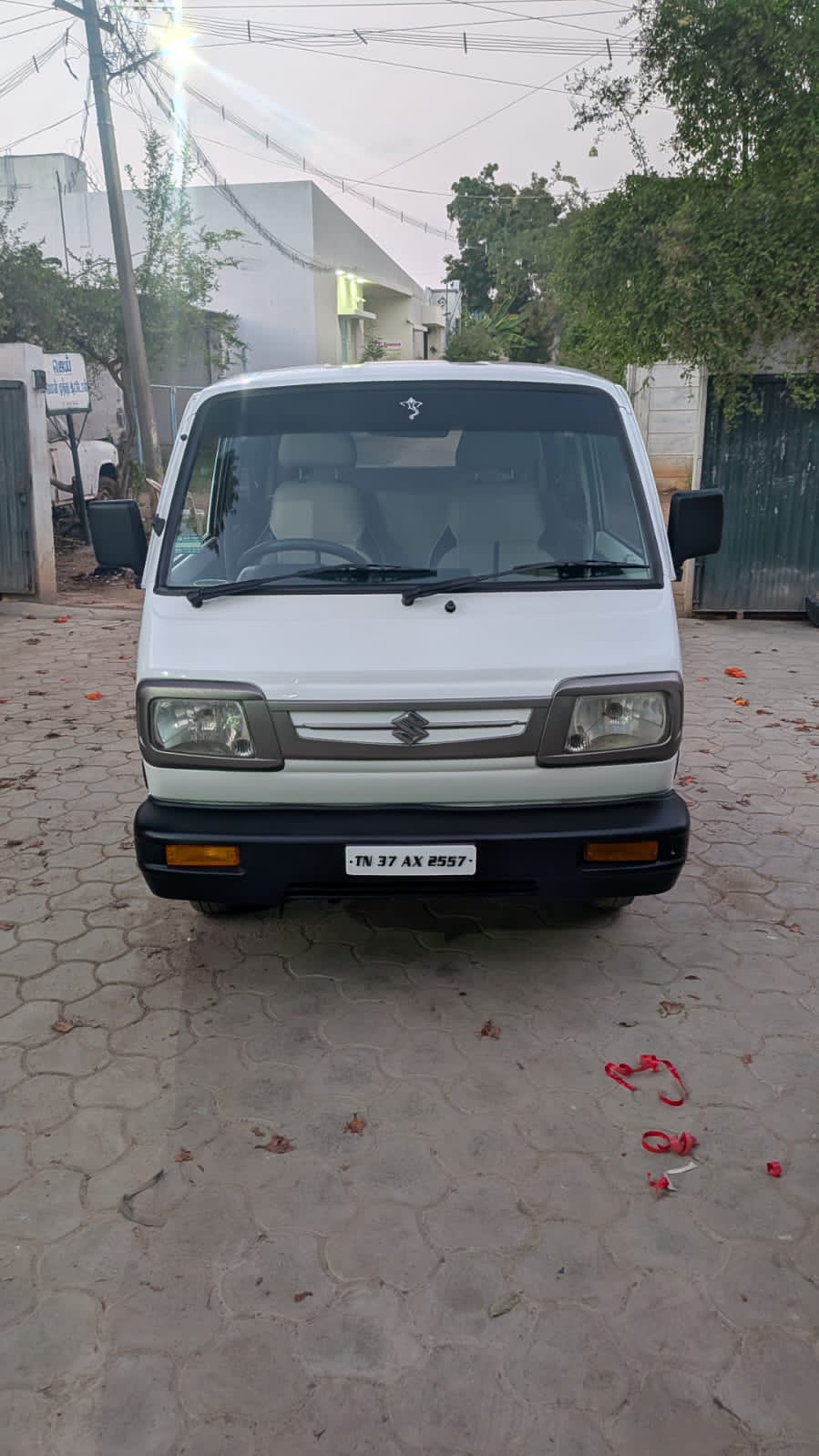 Maruti Suzuki Omni 5 seater