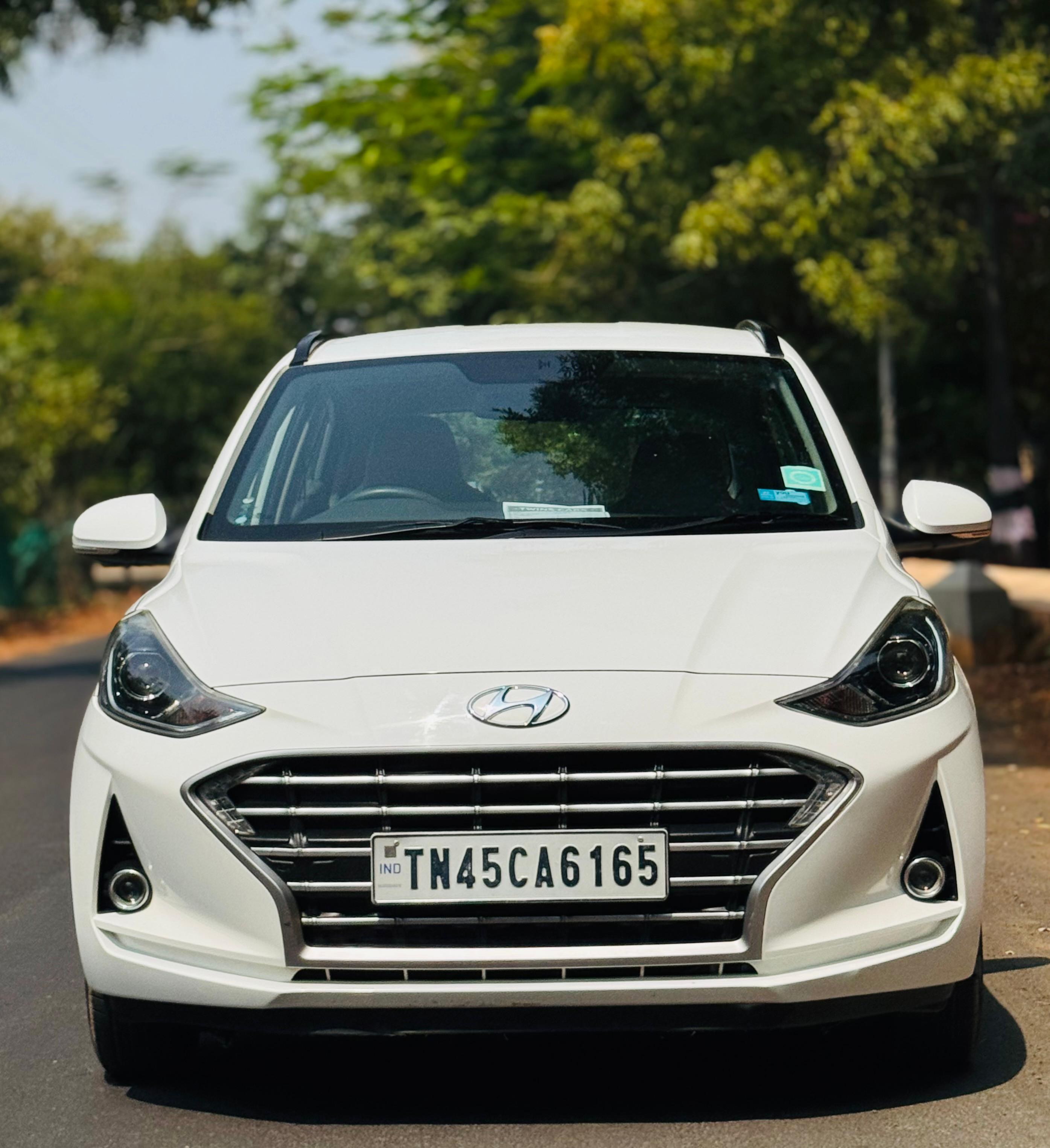 Hyundai Grand i10 Nios 1.2 Sportz AMT