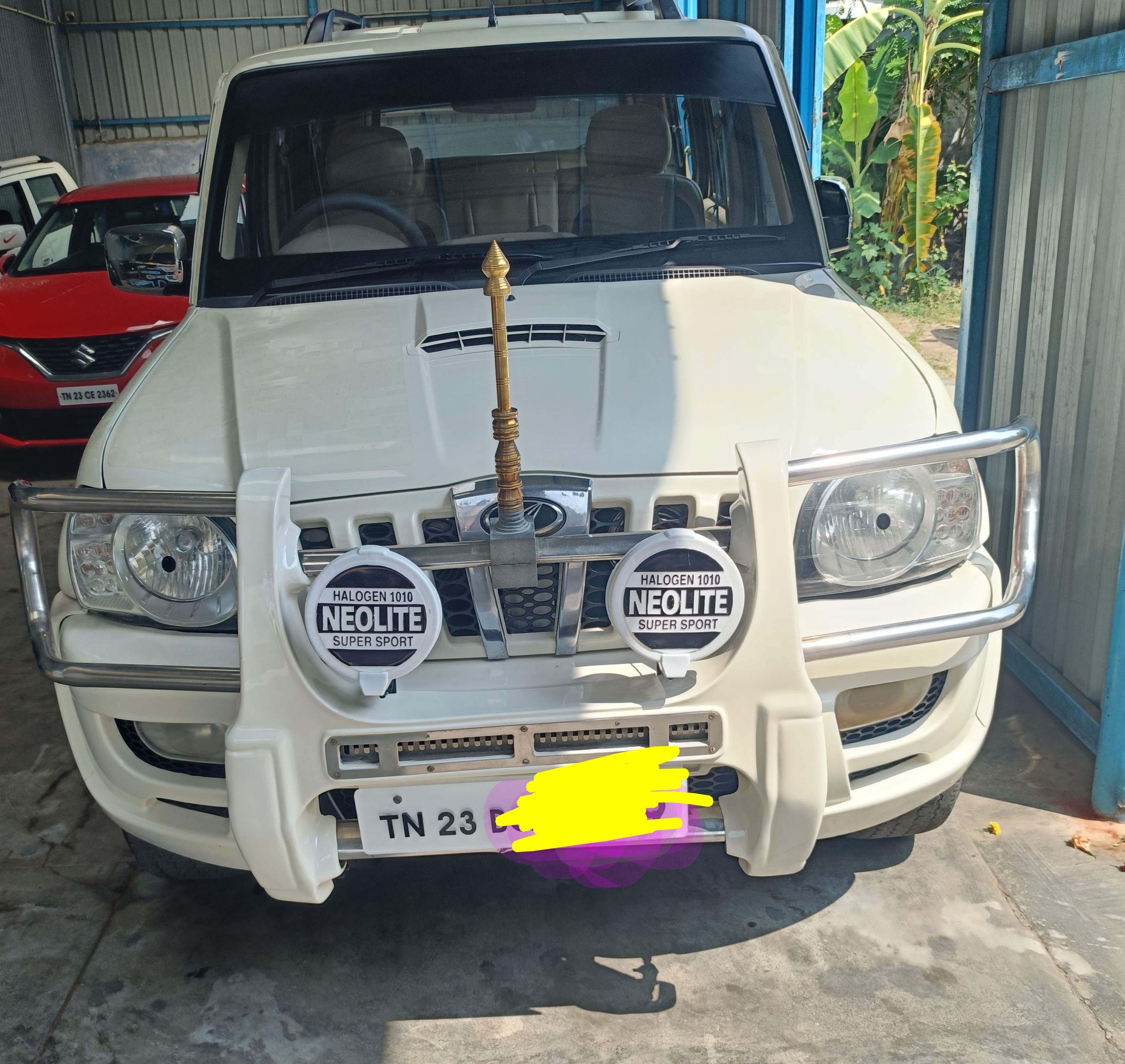 Mahindra Scorpio VLX