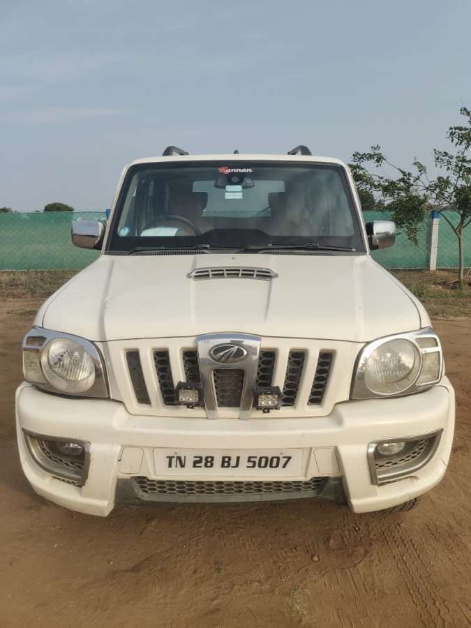 Mahindra Scorpio VLX