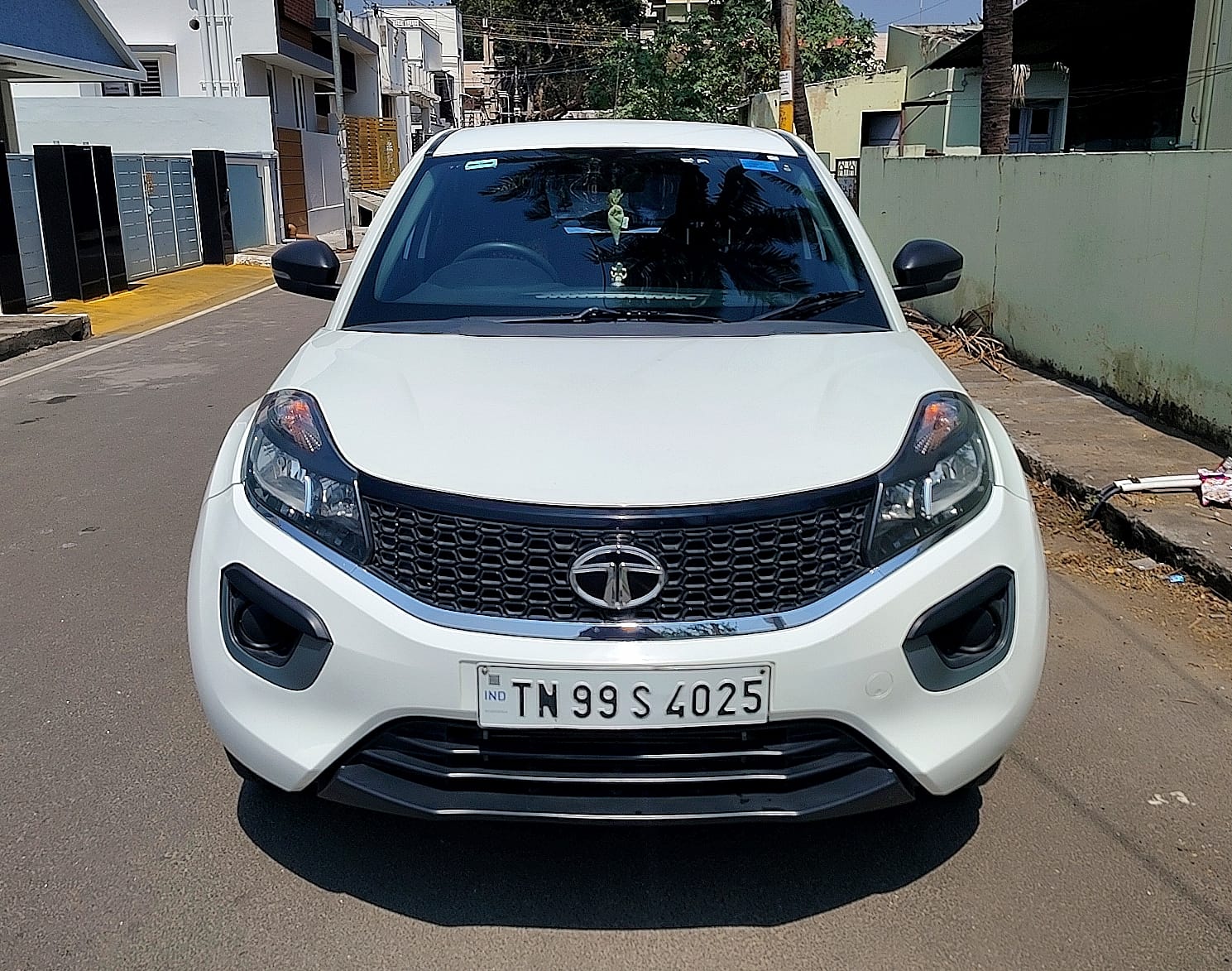 Tata Nexon XM